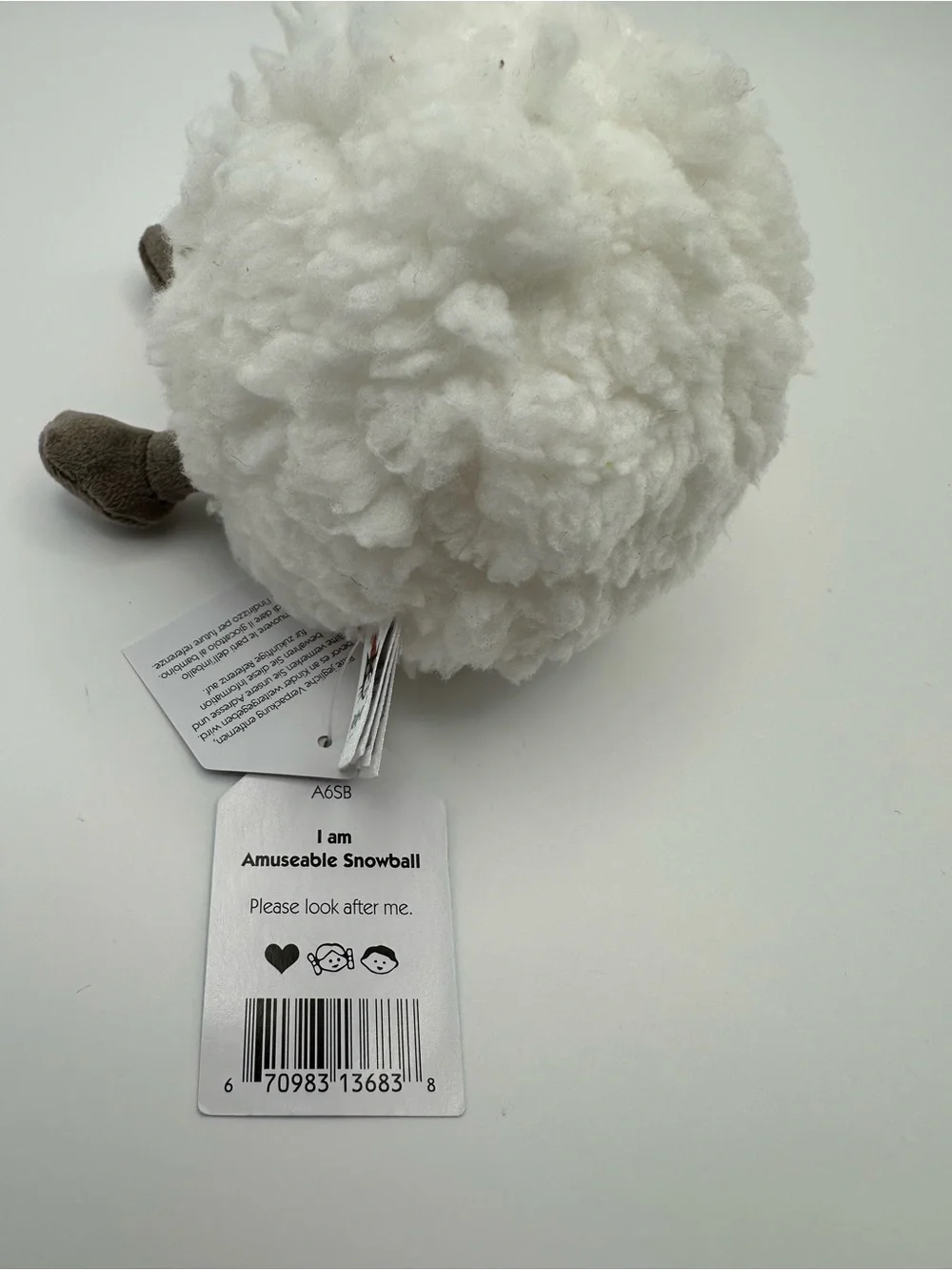 NWT Jellycat Snowball